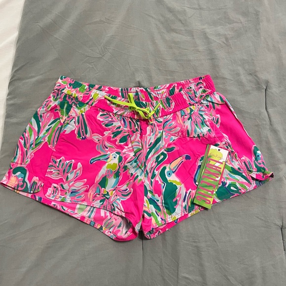 Lilly Pulitzer Luxletic - Picture 2 of 3